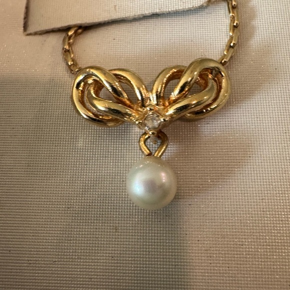 Christian Dior Vintage Pearl necklace with COA and box - Picture 9 of 9